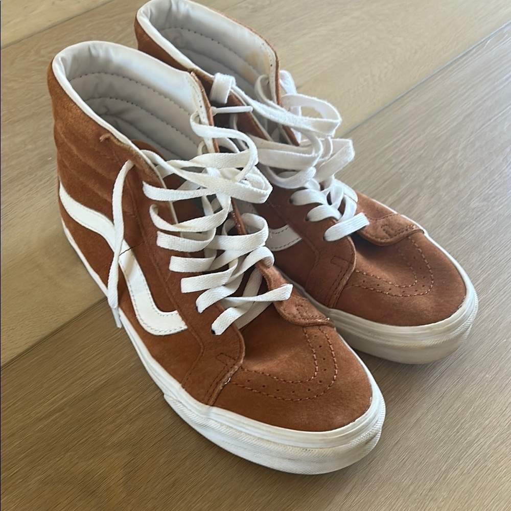Vans High-Top Sneakers in Brown and White